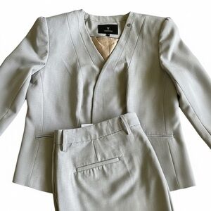 Van Heusen Suit Set Blazer & Trousers – Business Formal Workwear